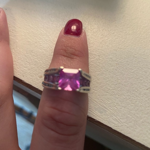 Kay Jewelers Jewelry - Pink sapphire ring